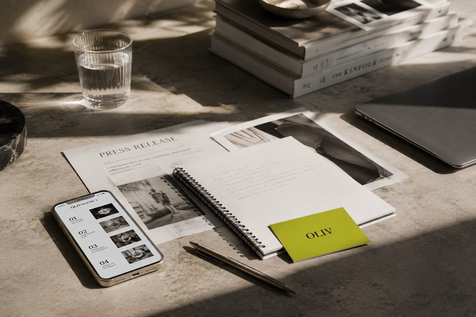 Detaliu editorial, comunicare de brand